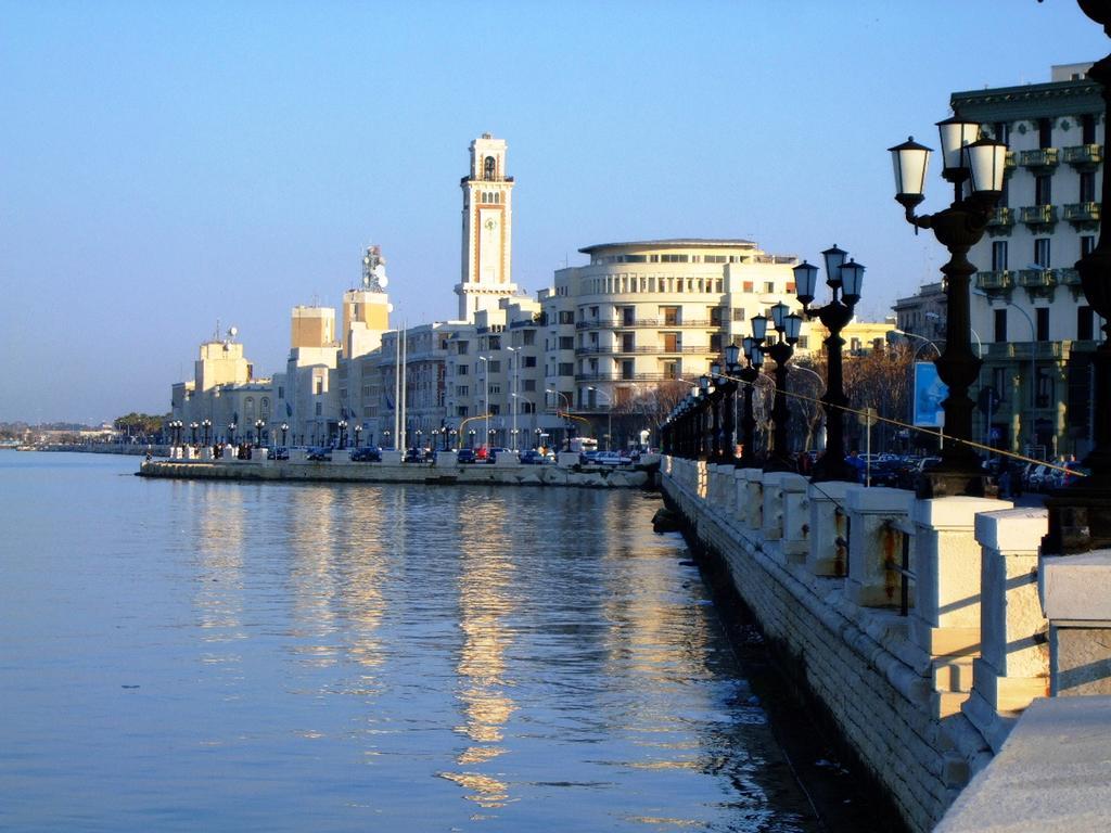 Cavour 124 -Guest-Room- Bari Exterior foto