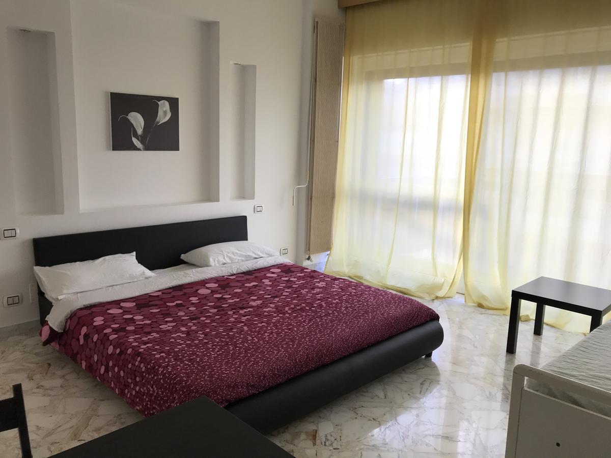 Cavour 124 -Guest-Room- Bari Exterior foto