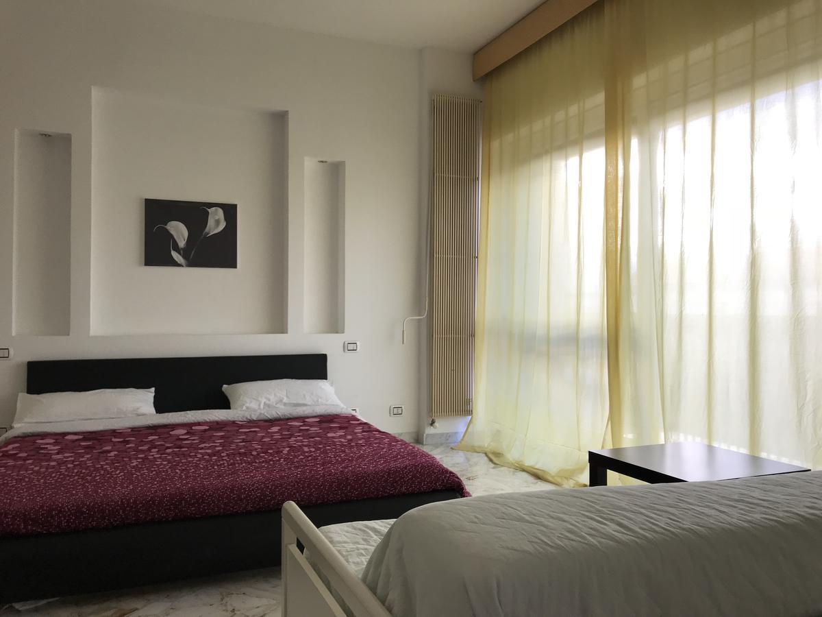 Cavour 124 -Guest-Room- Bari Exterior foto