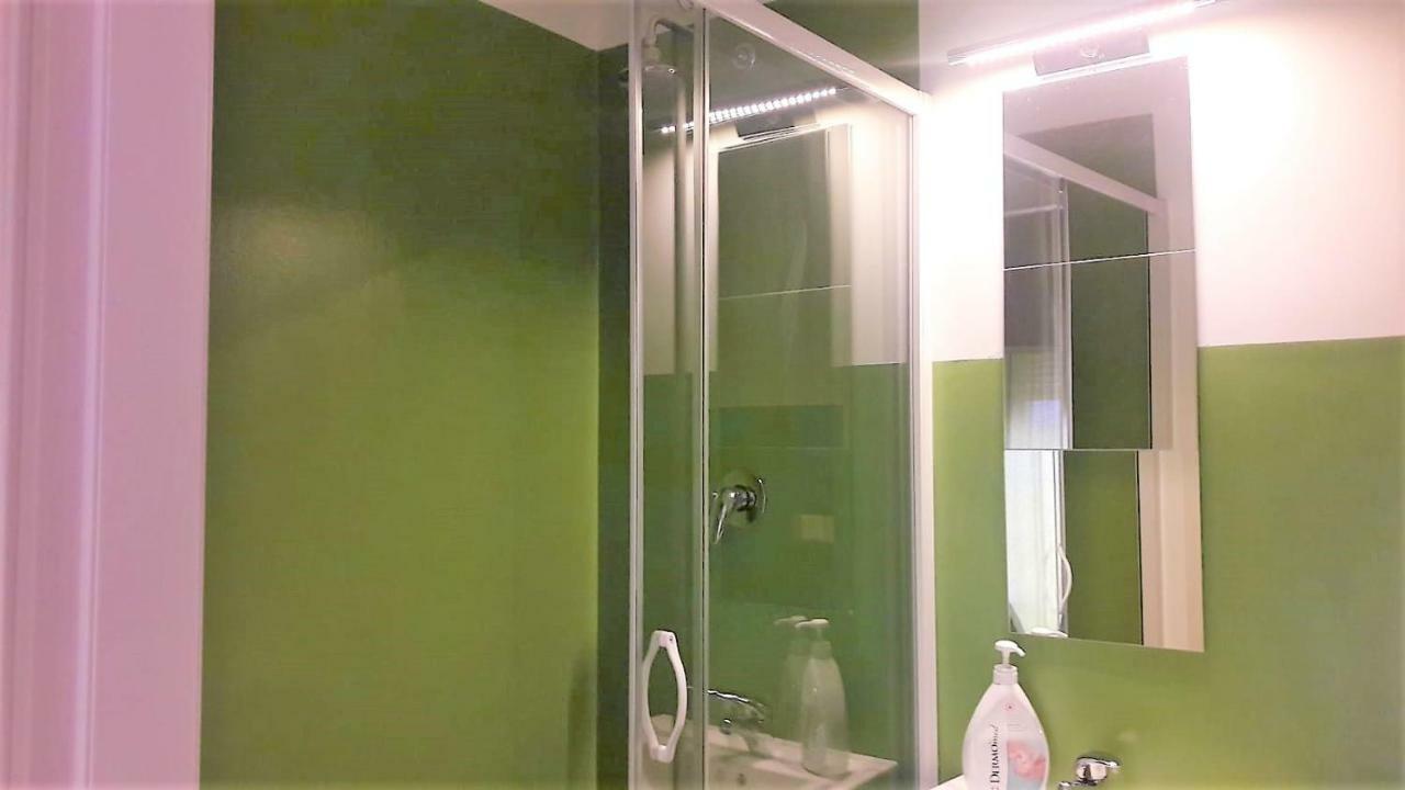 Cavour 124 -Guest-Room- Bari Exterior foto