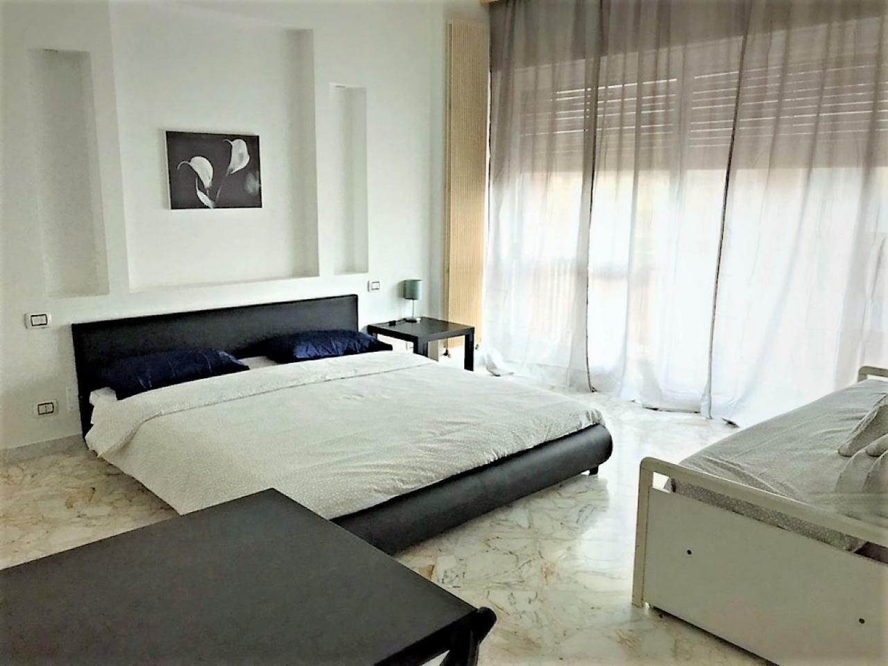 Cavour 124 -Guest-Room- Bari Exterior foto